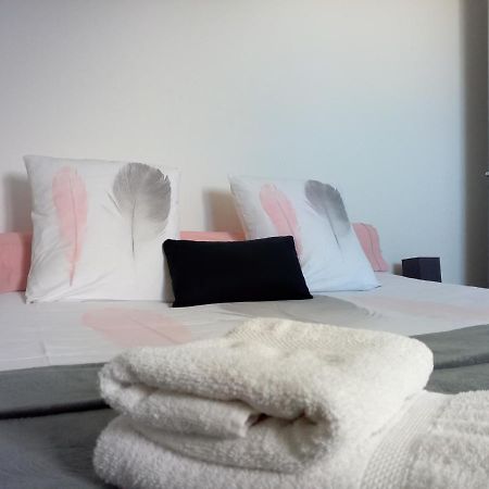 Appartement A 2 Minutes Du Centre Ville Avec Climatisation Périgueux Dış mekan fotoğraf
