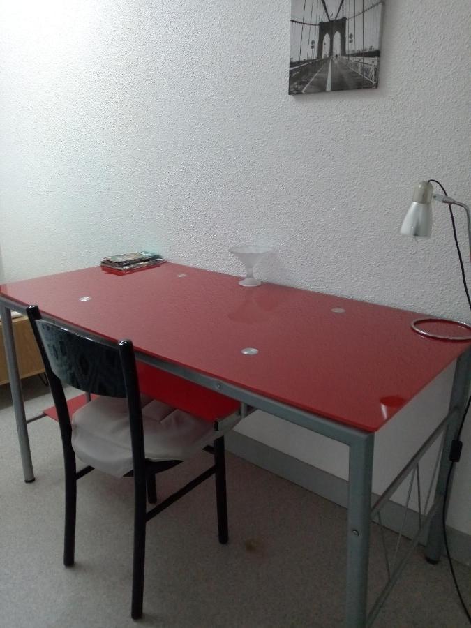 Appartement A 2 Minutes Du Centre Ville Avec Climatisation Périgueux Dış mekan fotoğraf
